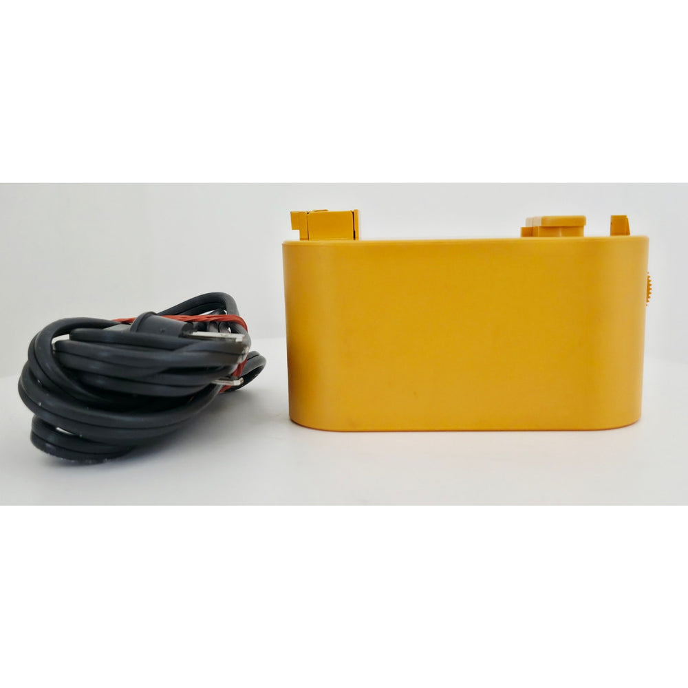 VINTAGE *NEW* 1980's Olivetti Battery Charger 115 v a-c 50/60 c Made in Italy