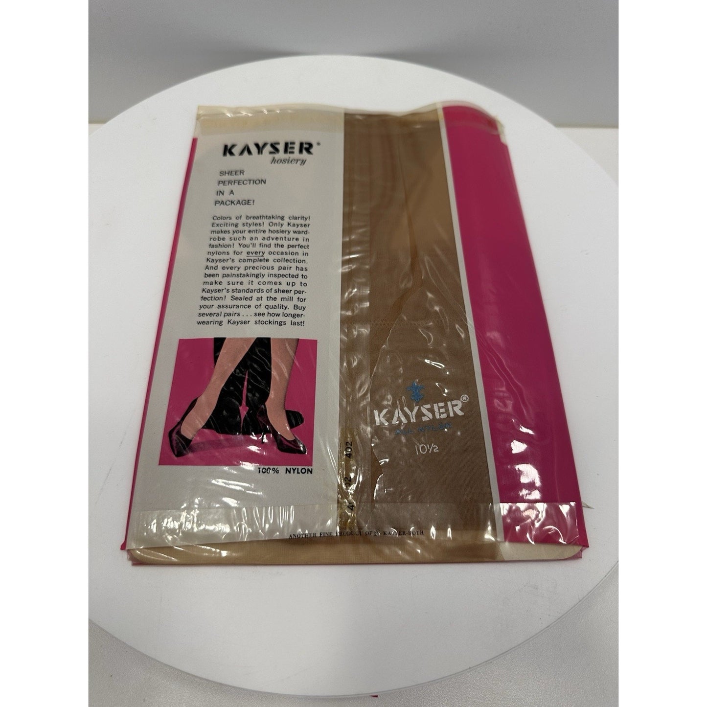 VINTAGE *NEW* 1960's Kayser Hosiery Seamless-Shell Beige Sz 10.5 2-Pack