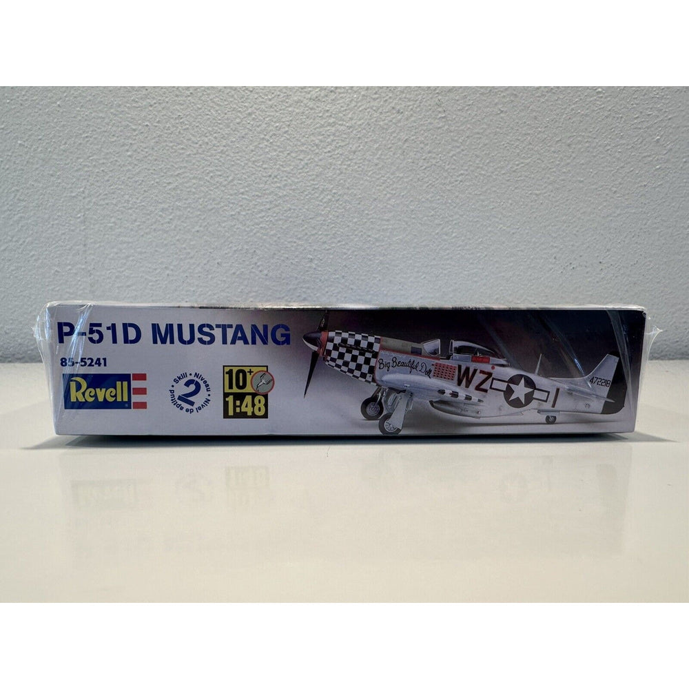 VINTAGE *NEW* Revell P-51D Mustang 85-5241 1998 1:48 Scale Model Kit Hobby Plane