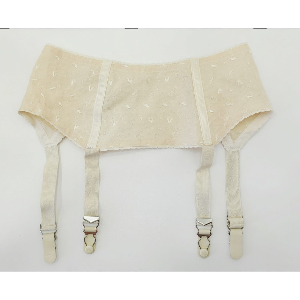 VINTAGE *NEW* 1960's MACBESS Women's Cream with Flowers Garter Belt Size M (28)