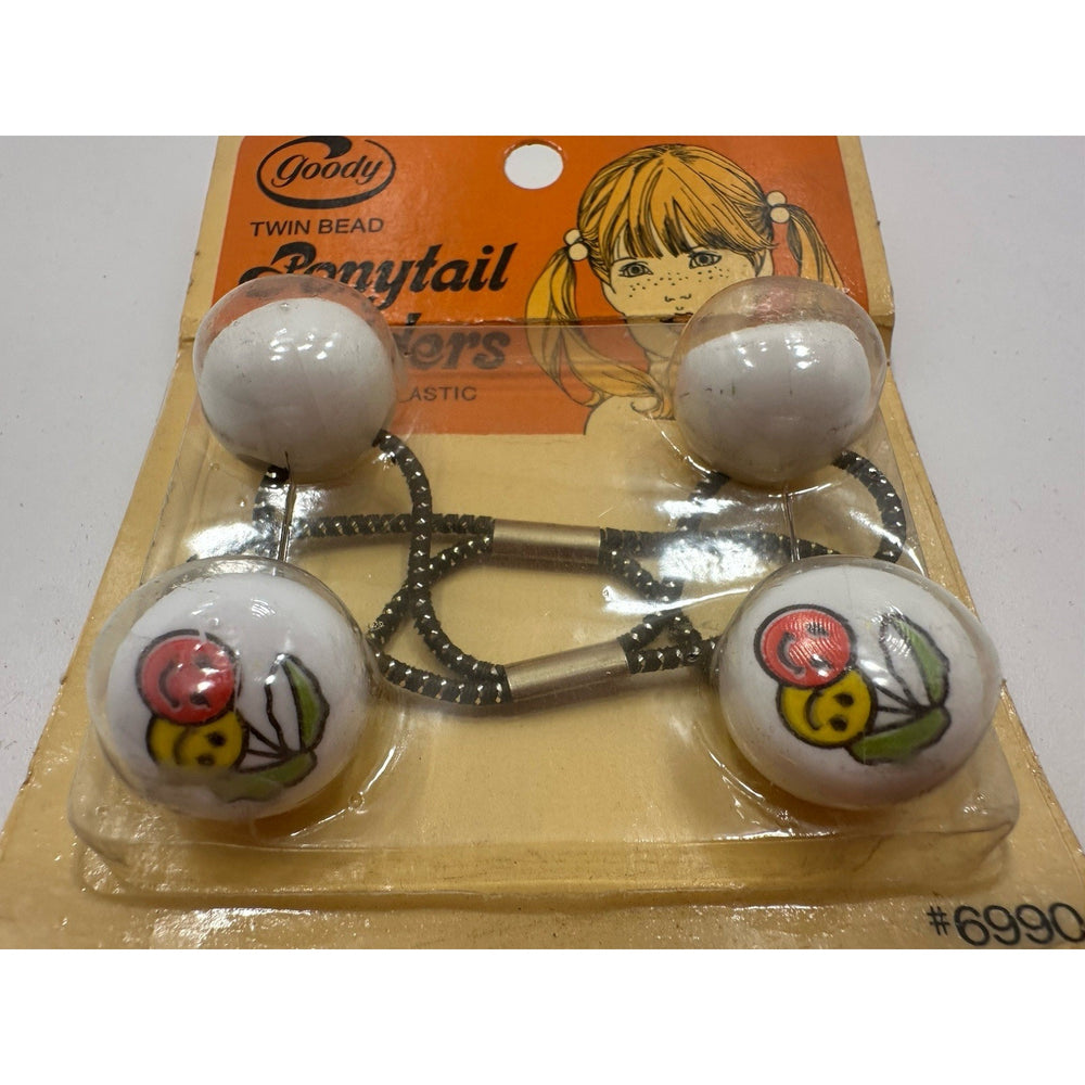 VINTAGE *NEW* 1975 Goody 6990 Twin Bead Ponytail Holders with Cherries