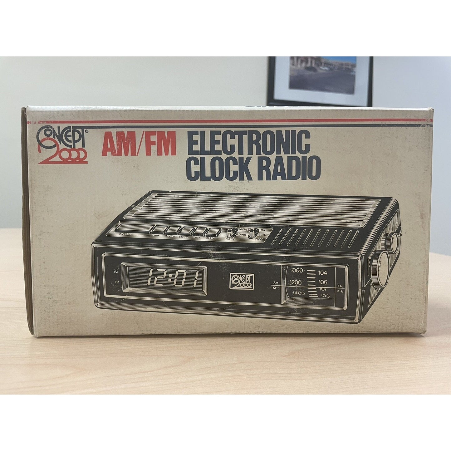 VINTAGE *NEW* 1970's Concept 2000 AM/FM Electronic Digital Clock Radio