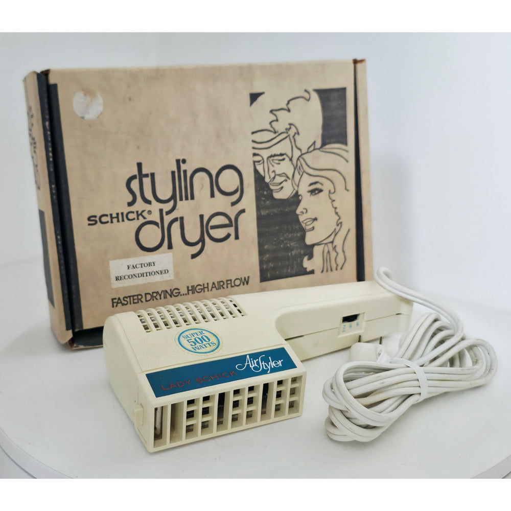 VINTAGE *PRISTINE* 1970's Lady Schick 500W Air Styler  Hair Dryer - White