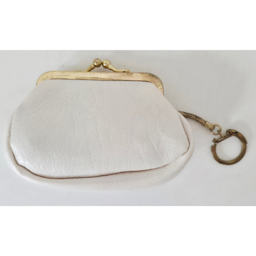 VINTAGE *NEW* 1960's White Change Purse with Key Ring