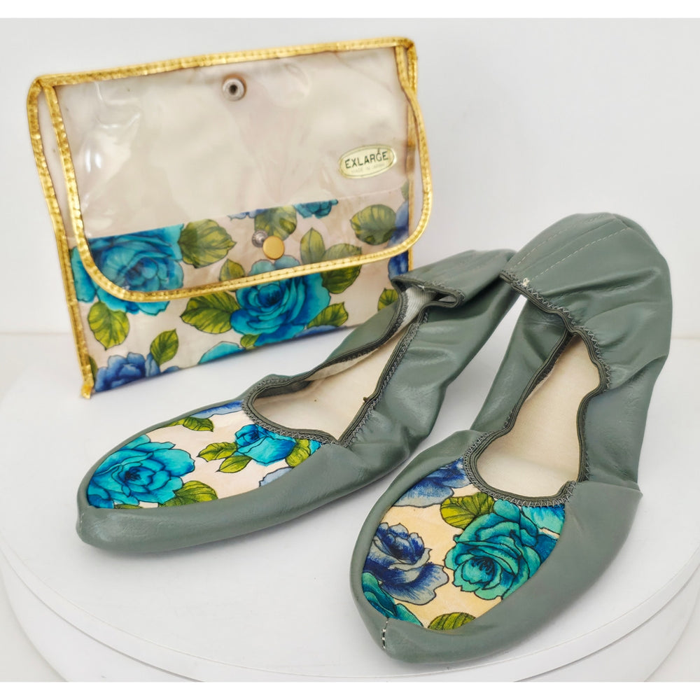 VINTAGE *NEW* 1950's Japanese Blue Rose Floral Folding Shoes with Original Matching Carrying Case