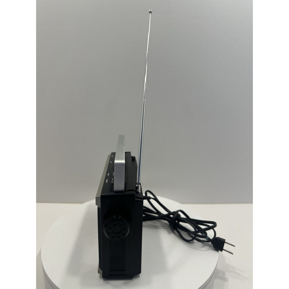 VINTAGE *NEW* 1980's Hitachi KH-1080H AM/FM/PSB 3-Band Portable Radio