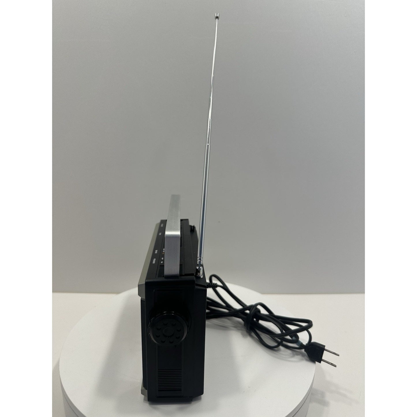 VINTAGE *NEW* 1980's Hitachi KH-1080H AM/FM/PSB 3-Band Portable Radio