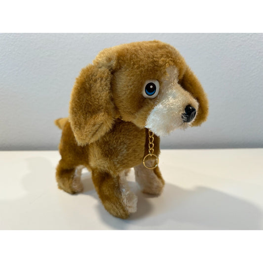 VINTAGE *NEW* 1970's Lovely Dog Walking Barking Brown Collared Dog