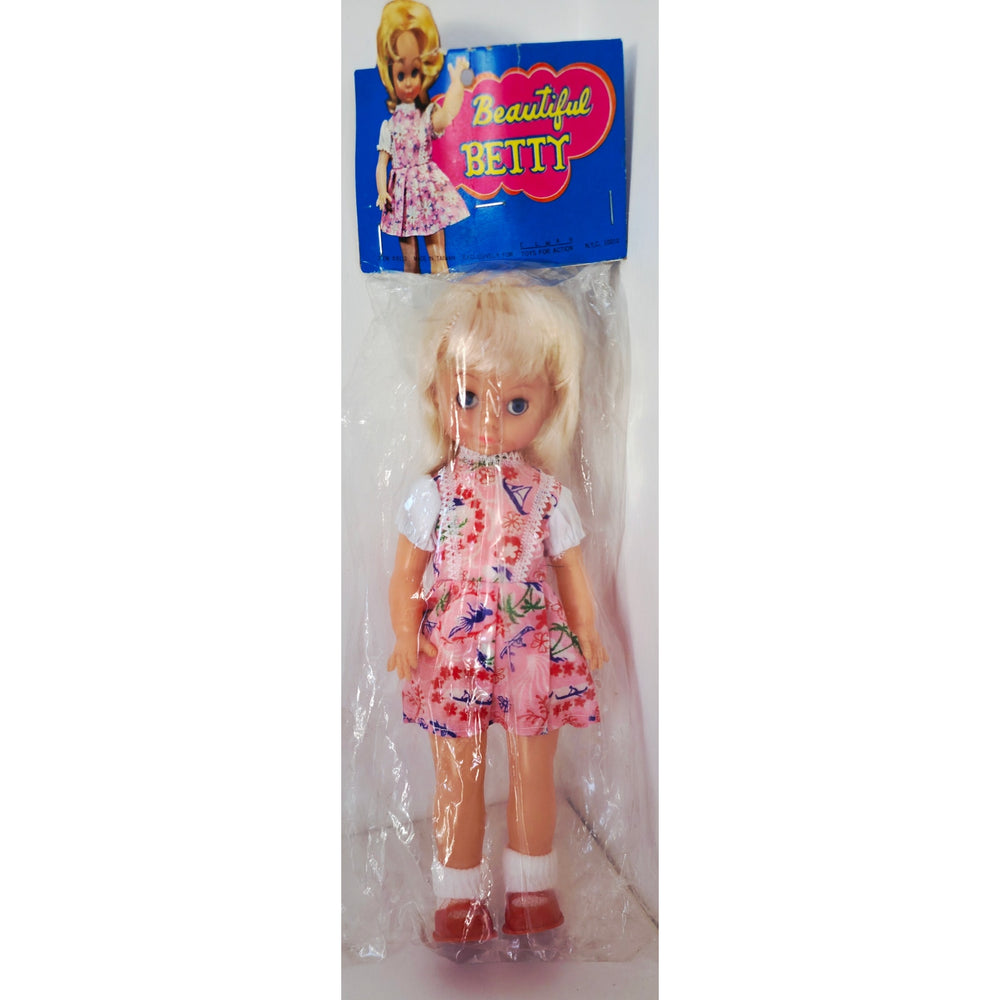 VINTAGE *NEW* 1960's Beautiful Betty Baby  Doll by Elmar