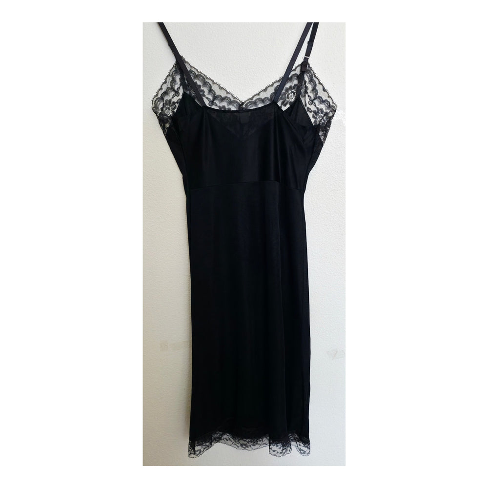 VINTAGE *NEW* 1960's Women's Black with Lace Trim Slip Dress Size 34