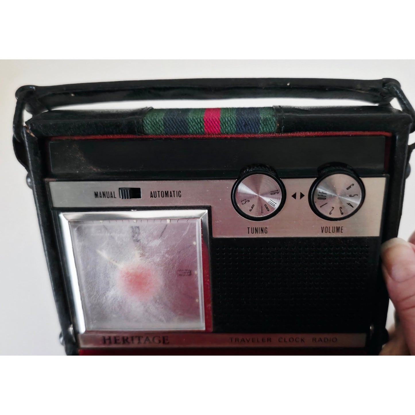 VINTAGE 1970's Heritage Travel Clock Radio Black w/Red & Green Stripe Case