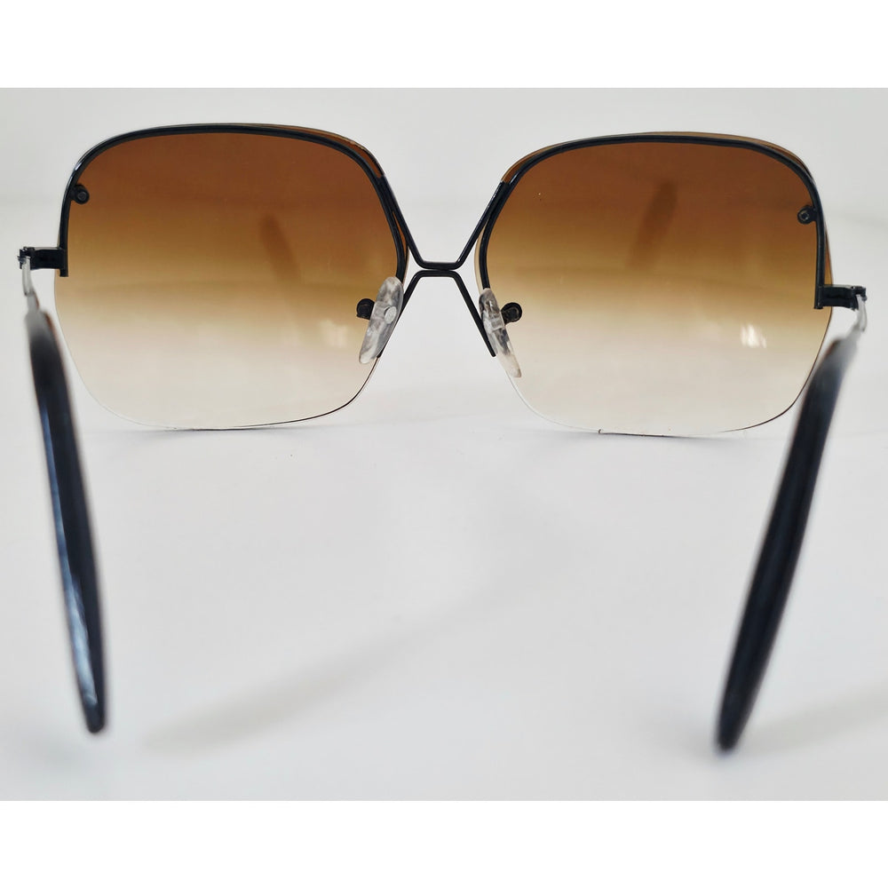 VINTAGE *NEW* 1970's Glam Unisex Sunglasses Black Frame with Smoke Grey Lens
