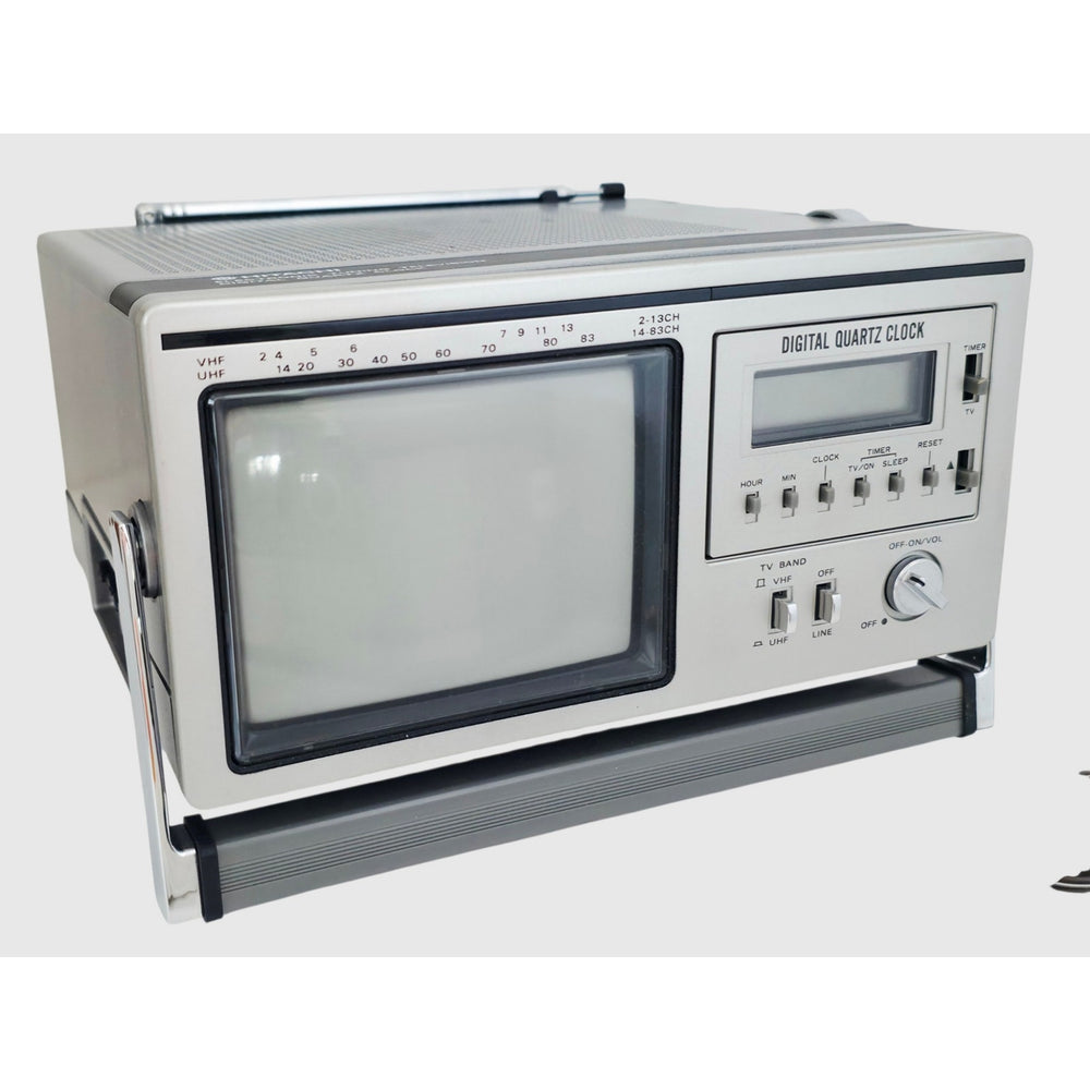 VINTAGE *New* 1980 Hitachi K2300 Solid State TV Receiver/Digital Clock