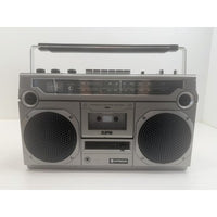 VINTAGE *PRISTINE* 1980's Hitachi TRK-8000H Cassette Tape AM/FM Radio Boombox