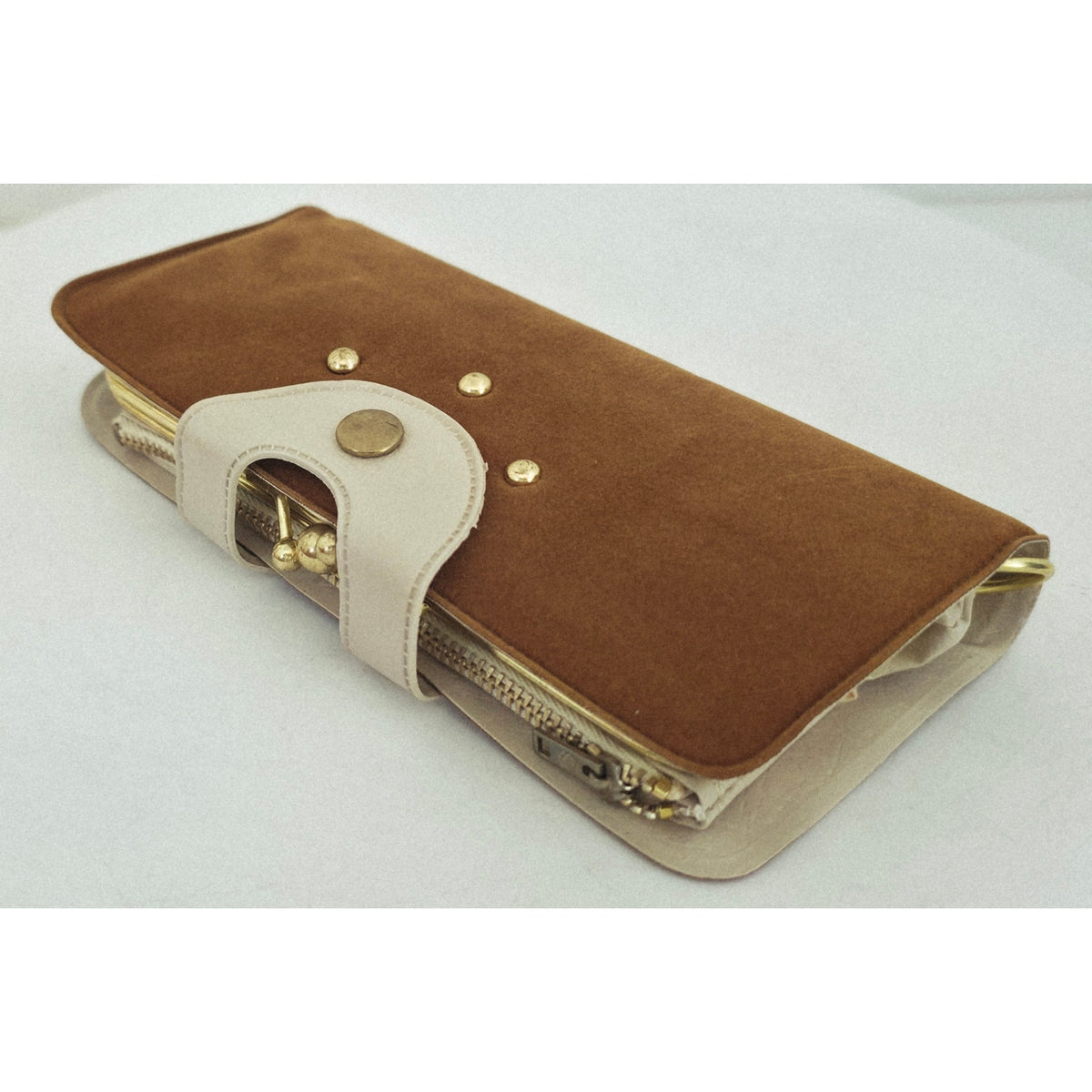 VINTAGE *NEW* 1970's Brown Felt - Check, Charge, Credit Vard, ID Wallet