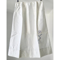 VINTAGE *NEW* 1960's Bradley  Women's White w/Flowers Half Slip Size M