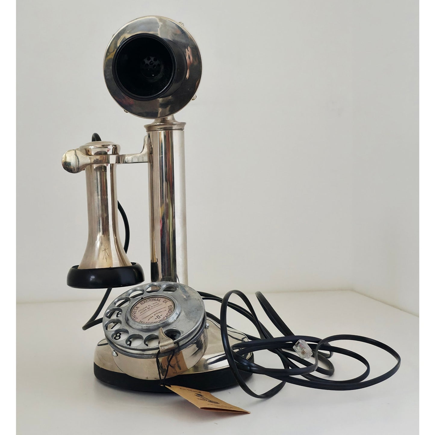 VINTAGE *PRISTINE* Art Thang Candlestick Rotary Dial Spanish Telephone Restored
