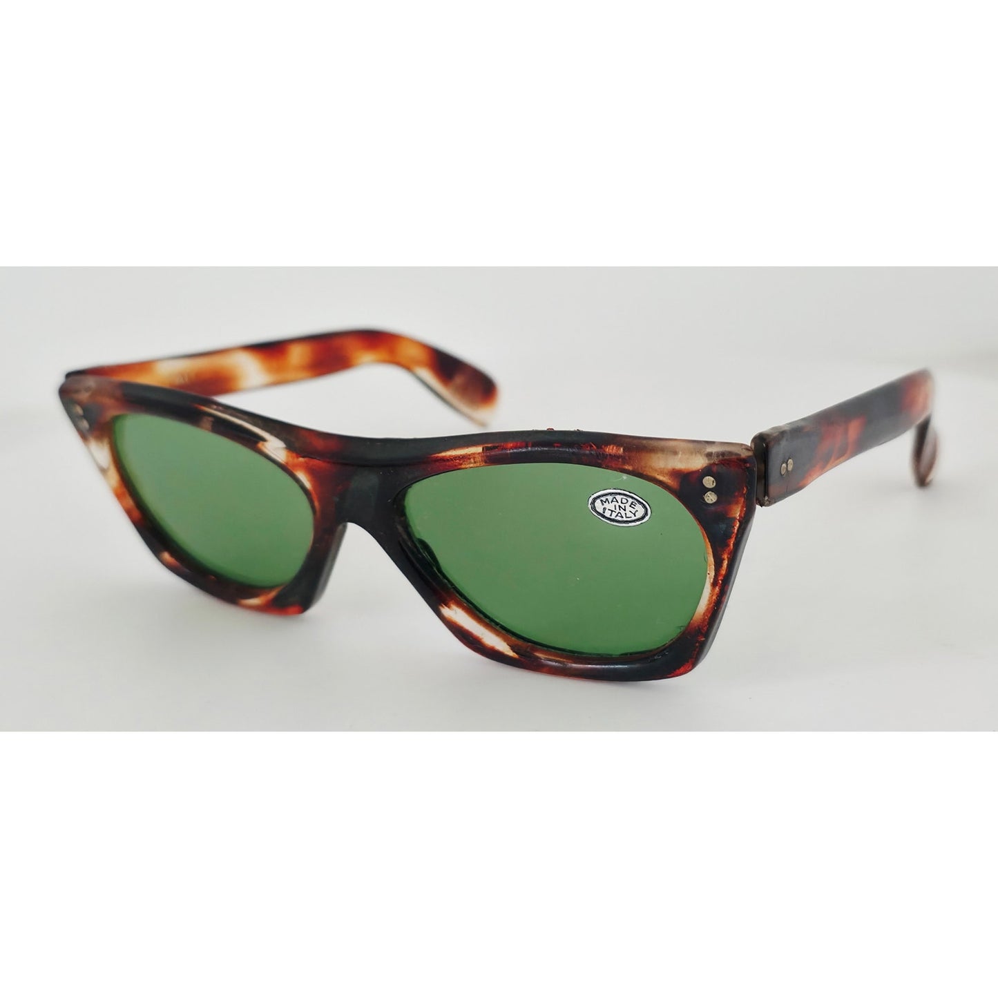 VINTAGE *NEW* 1970's Glam Unisex Tortoise Frame with Gray Lens Sunglasses Made in Italy