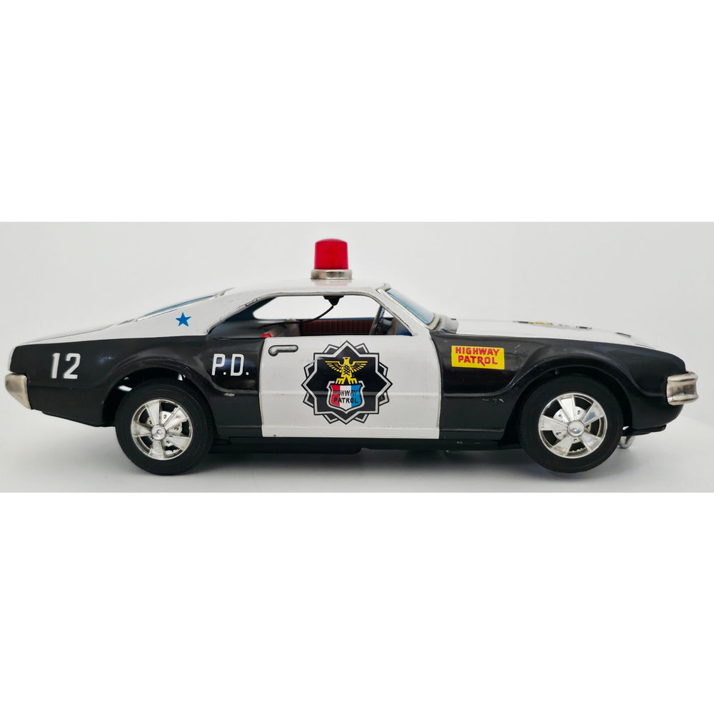 VINTAGE *PRISTINE* 1970's Highway Patrol P.D. 12 Police Battery Operated Toy Car