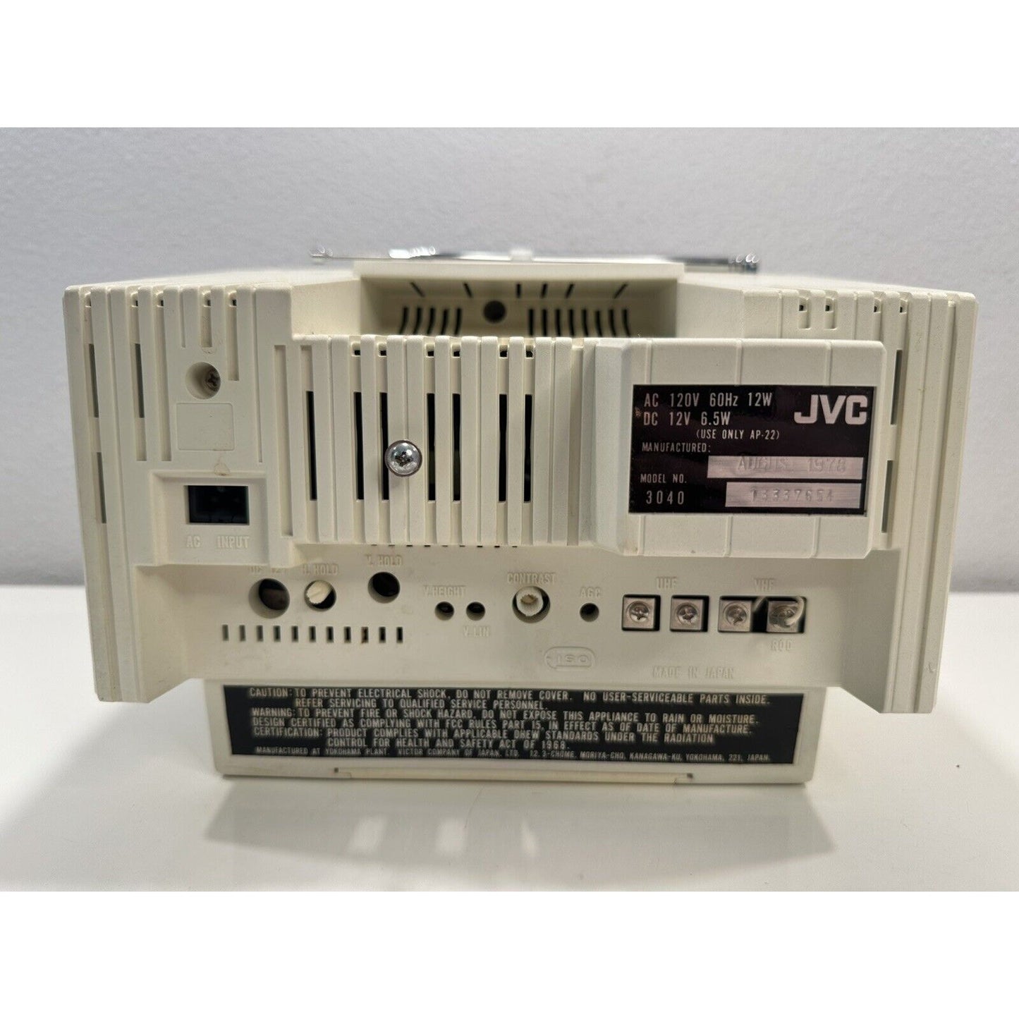 VINTAGE *NEW* 1977 JVC 3040 Solid State Portable TV Retro White