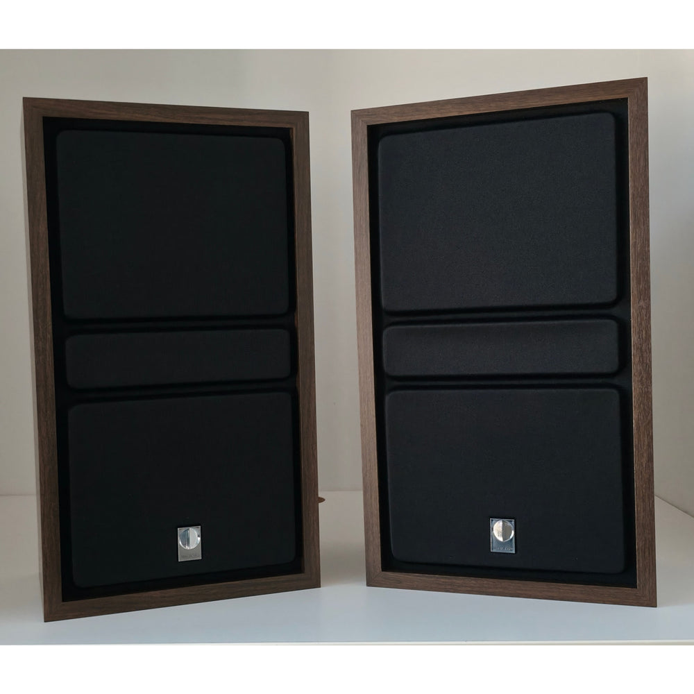 VINTAGE *NEW* 1970's Sharp SP-320A Set of 2 Speakers