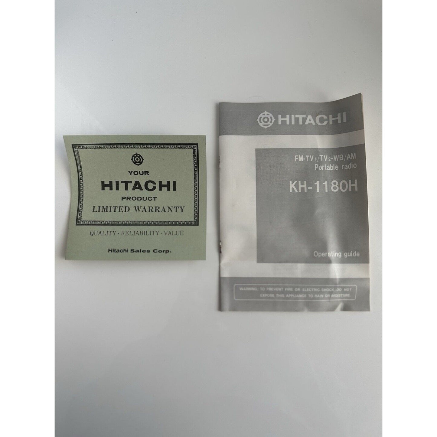 VINTAGE *NEW* 1980's Hitachi KH-1180H AM/FM TV1TV2 3-Band Portable Radio