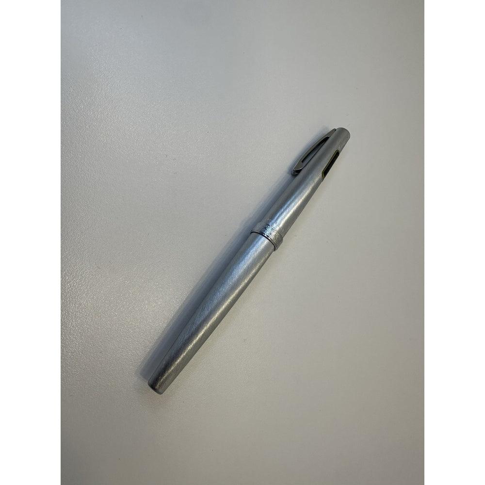 VINTAGE *NEW* 1960's Lady Sheaffer Brushed Steel Florentine Fountain Pen