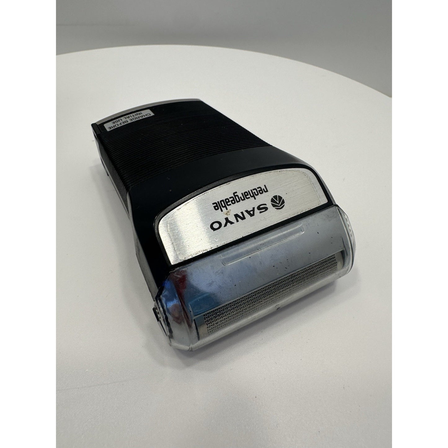 VINTAGE *PRISTINE* 1970's Sanyo SV-3800 Electric Shaver Rechargeable Razor