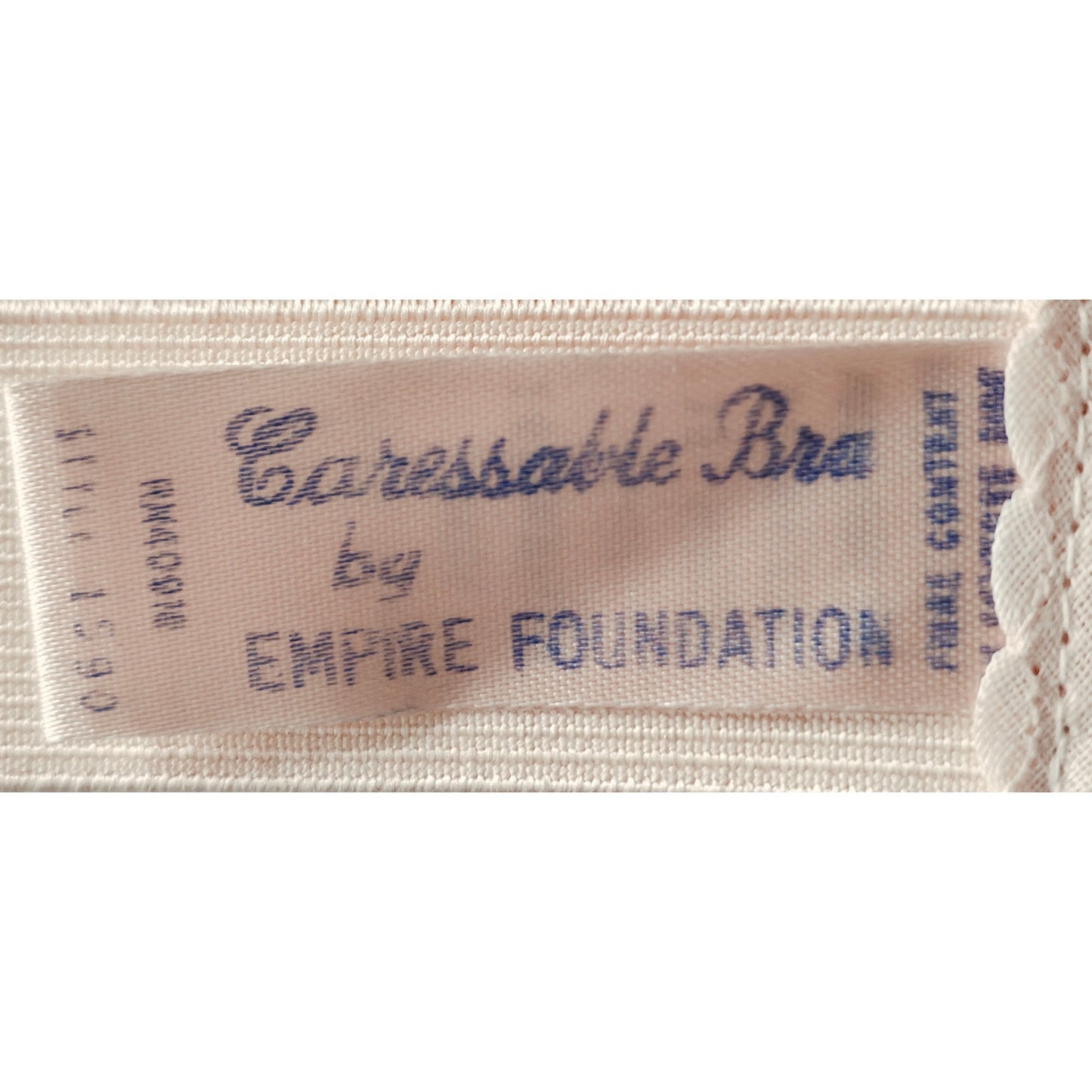 VINTAGE *NEW* 1960's Empire Foundation Women's Pink Lace Push-Up Bra Size 32B