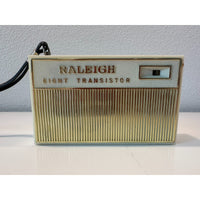 VINTAGE *PRISTINE* 1970's Raleigh 8 Model 822 AM Transistor Radio with Case