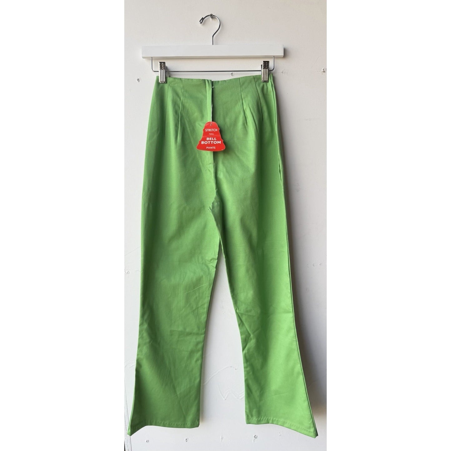 VINTAGE *NEW* 1960's Green Stretch Twill Capri Bell Bottom Cotton Pants Size 10