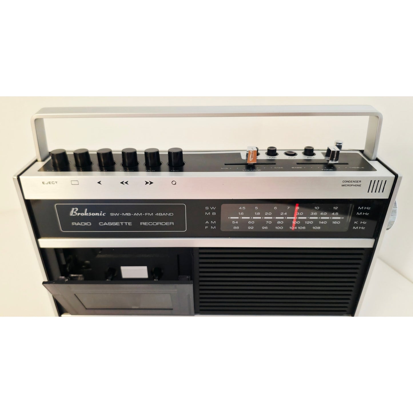 VINTAGE *PRISTINE* 1980's Broksonic C-459 Cassette AM/FM Boombox Needs Lovin'