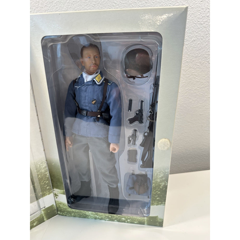 VINTAGE *NEW* Dragon WWII "Pieter" Normandy 1944 Action Figure