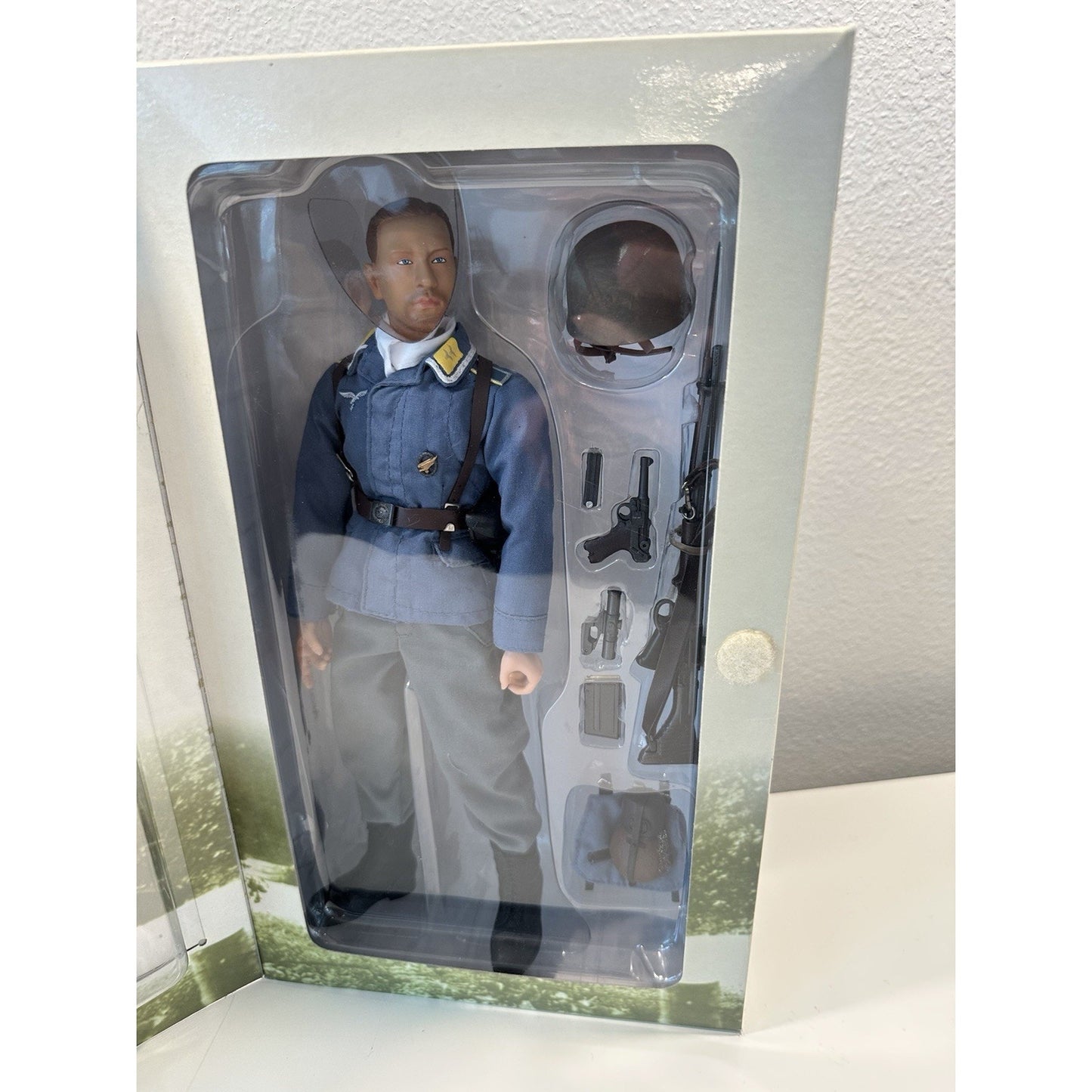 VINTAGE *NEW* Dragon WWII "Pieter" Normandy 1944 Action Figure