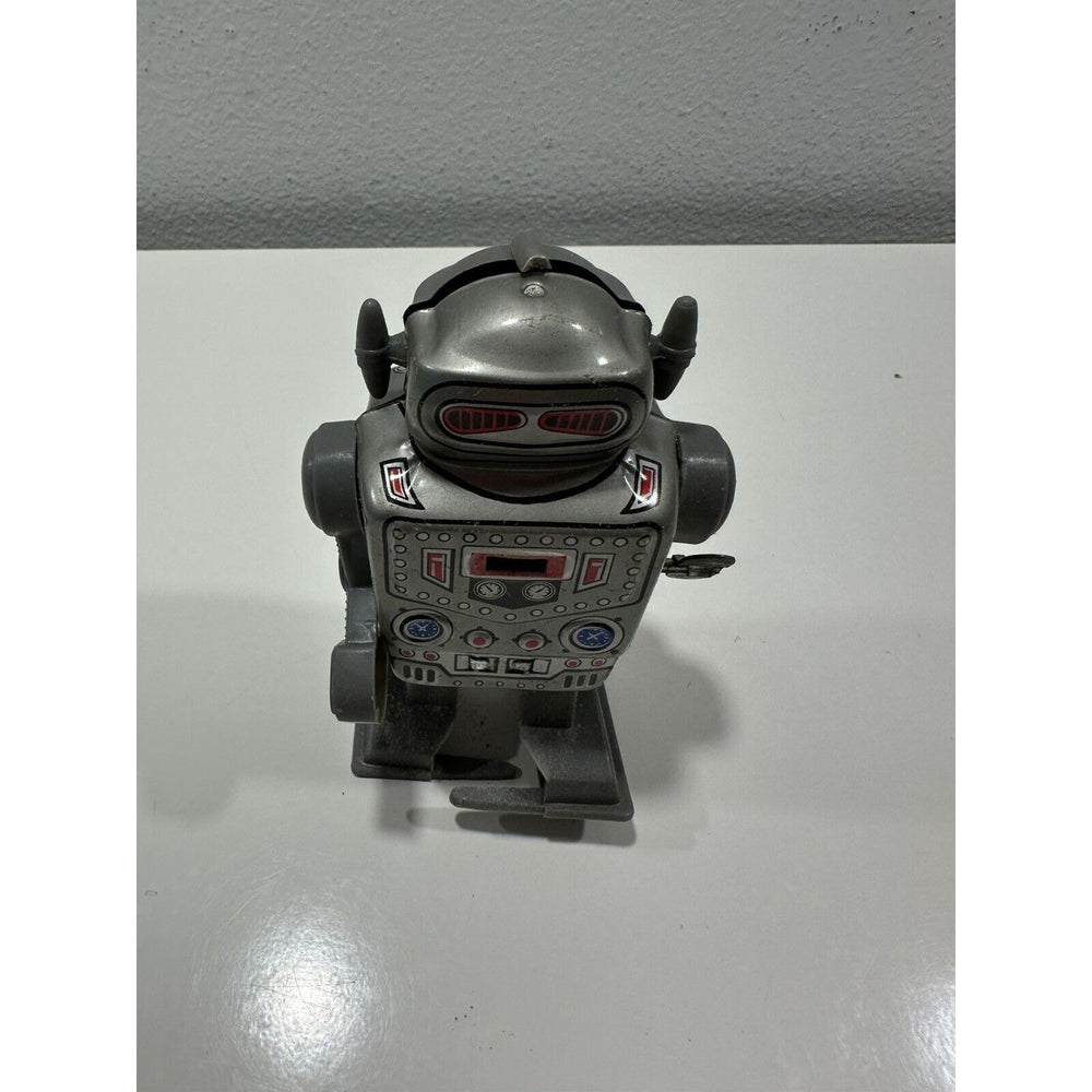 VINTAGE *NEW* Classic 5.5" Captain the Robot / Tin Wind-Up Toy