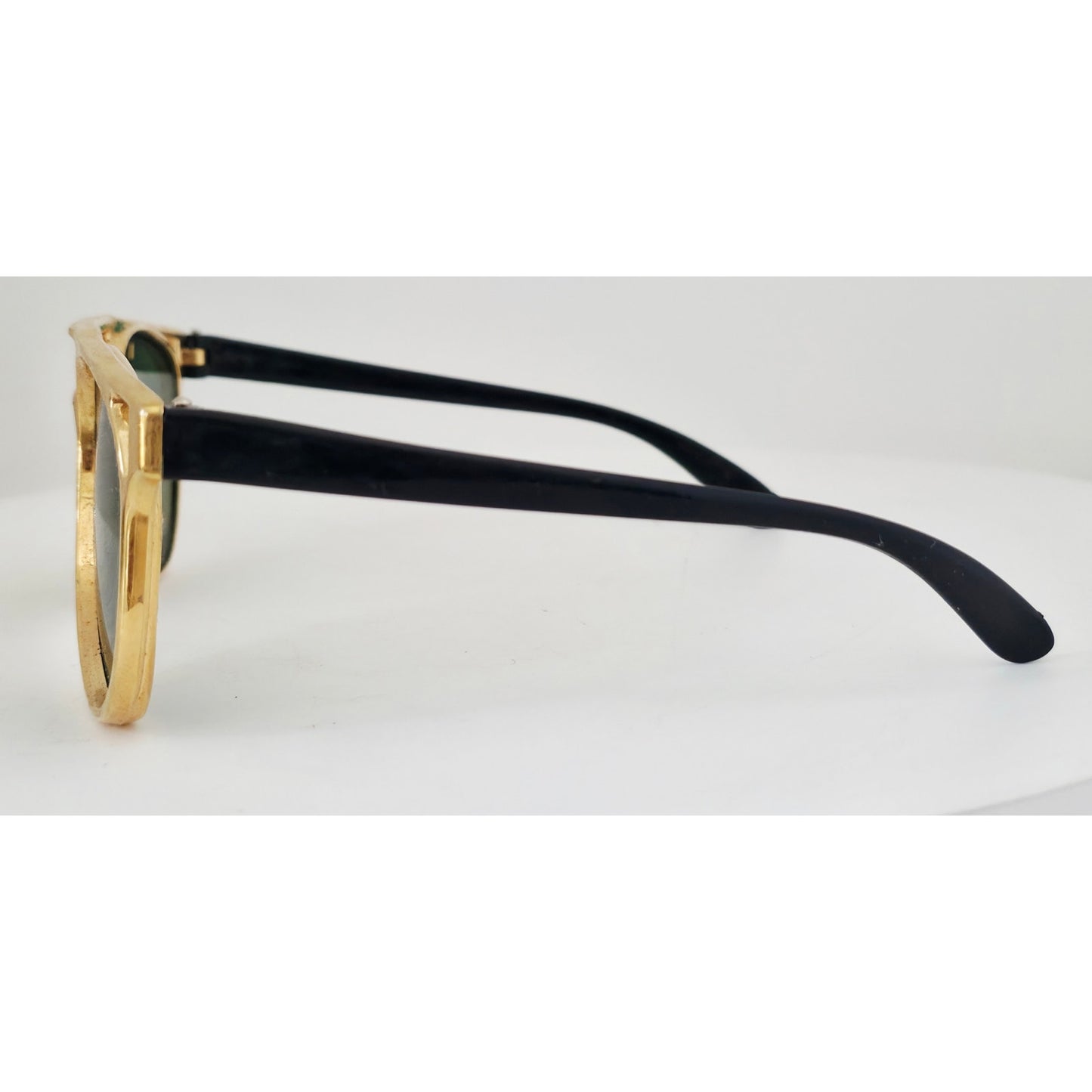 VINTAGE *NEW* 1970's Glam Unisex Gold Frame with Green Lens Sunglasses