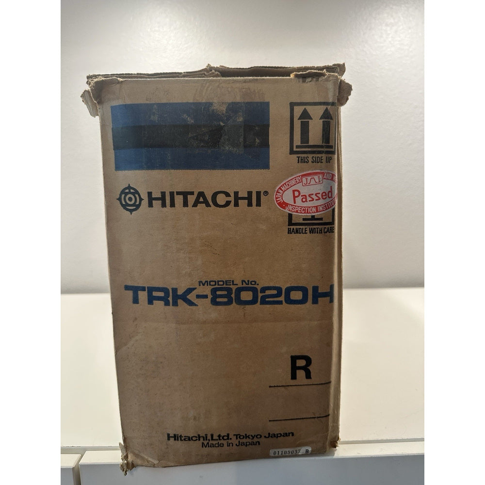 Needs Lovin' - VINTAGE 1980's Hitachi TRK-8020H AM/FM Cassette Stereo Boombox 4 Speaker