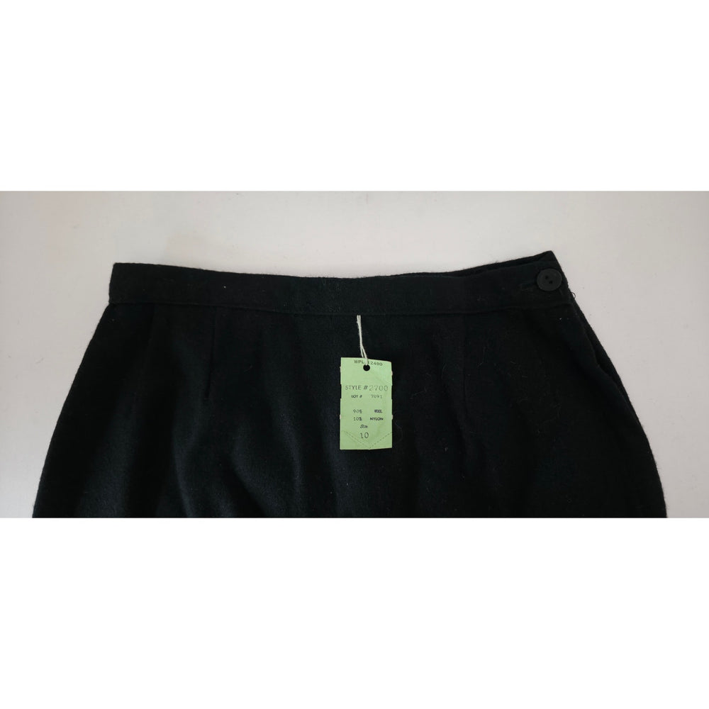VINTAGE *NEW* 1960's  Women's Black Straight Skirt Size 10 (M)