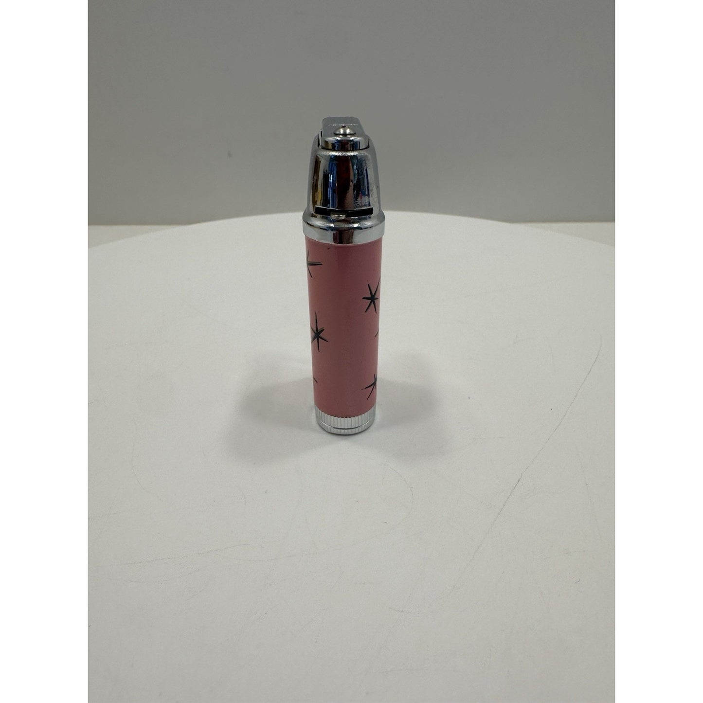 VINTAGE *NEW* 1960's Manor Butane Lighter Pink w/Stars