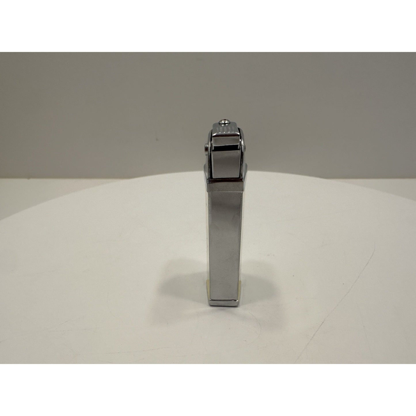 VINTAGE *NEW* 1960's Manor Butane Lighter Cream w/Stars