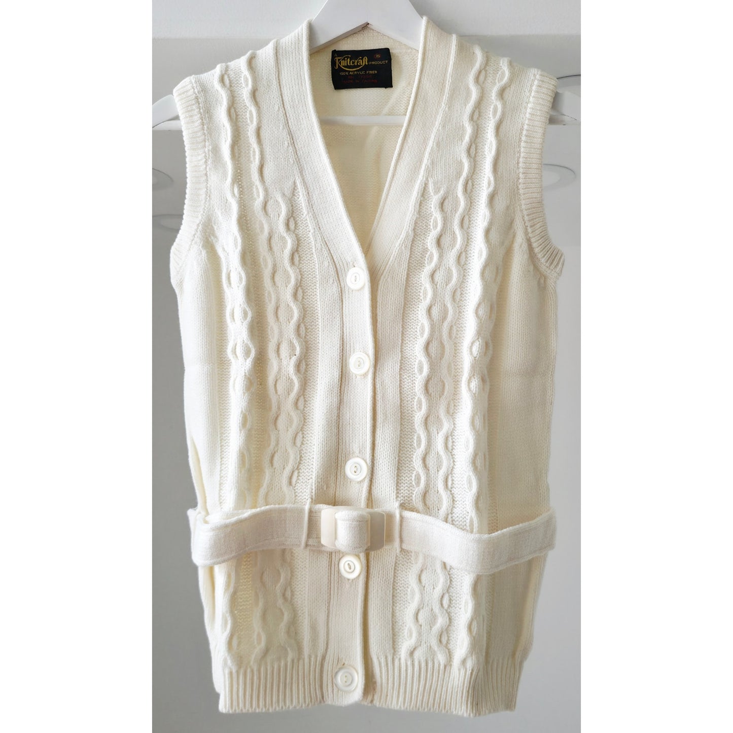 VINTAGE *NEW* 1970's Cream Women's Sweater Vest with Belt 100% Acrylic Size 36