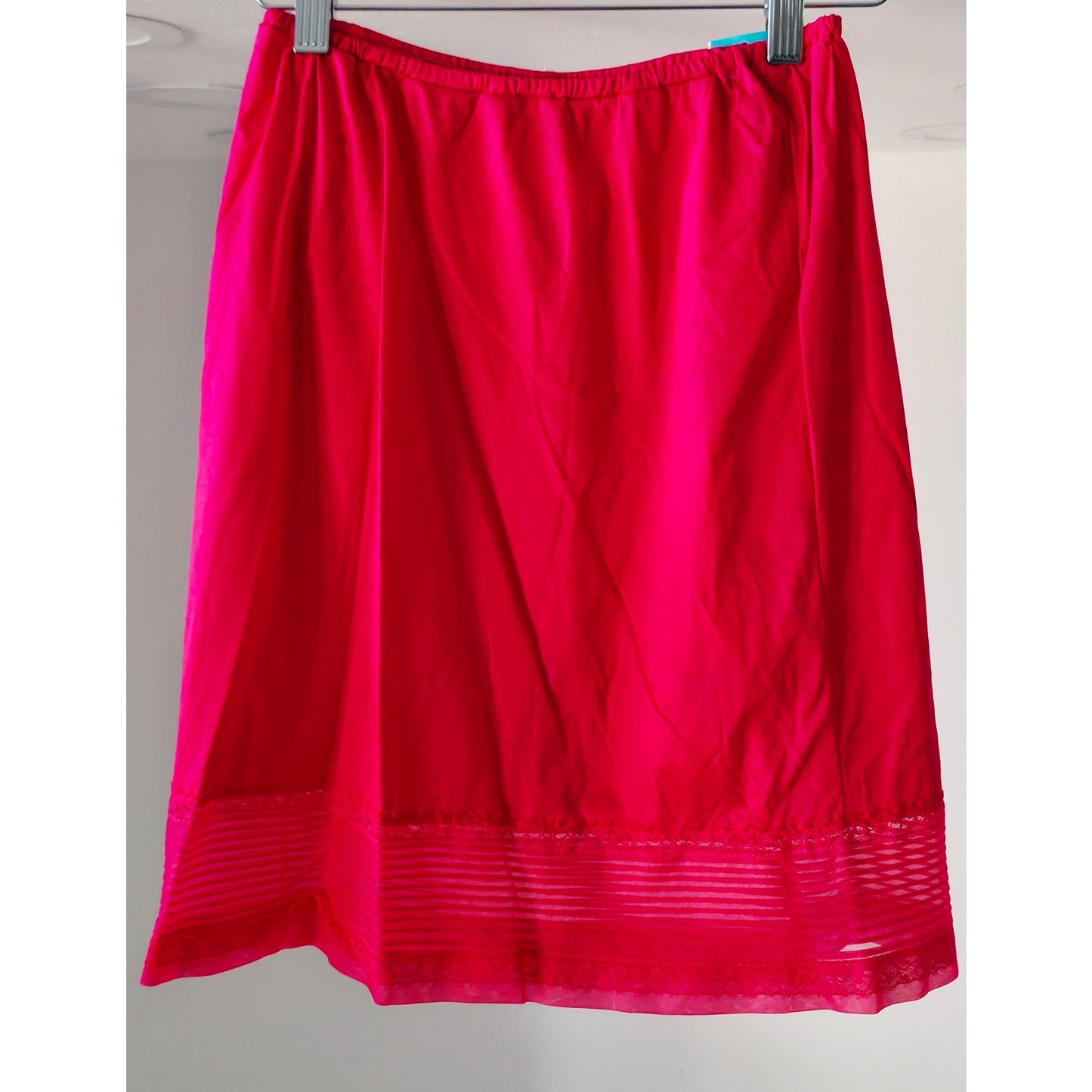 VINTAGE *NEW* 1960's Kayser Women's Red Skirt Slip Size S
