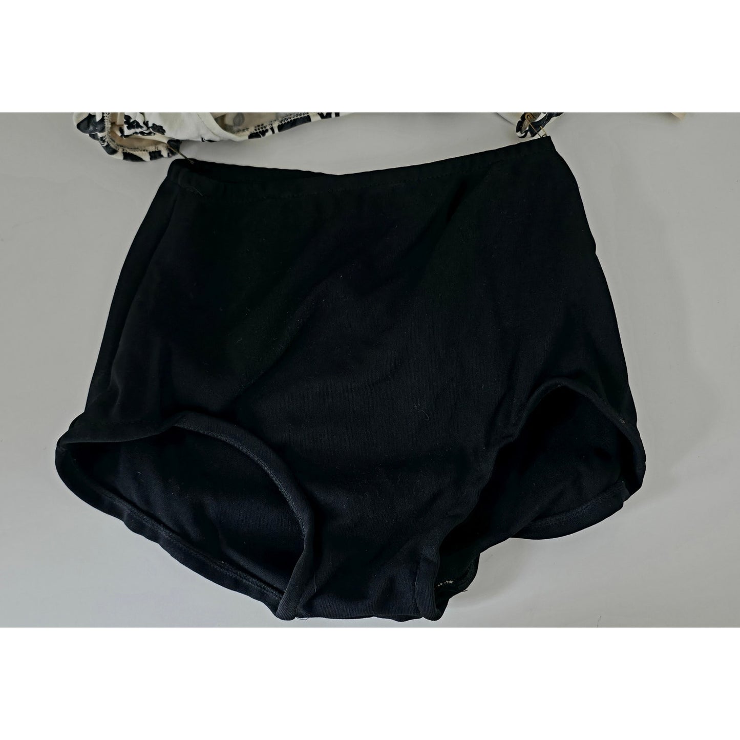 VINTAGE *NEW* 1960's Beaunit 100% Stretch Nylon 2 Piece Swimsuit Size 32 (S)