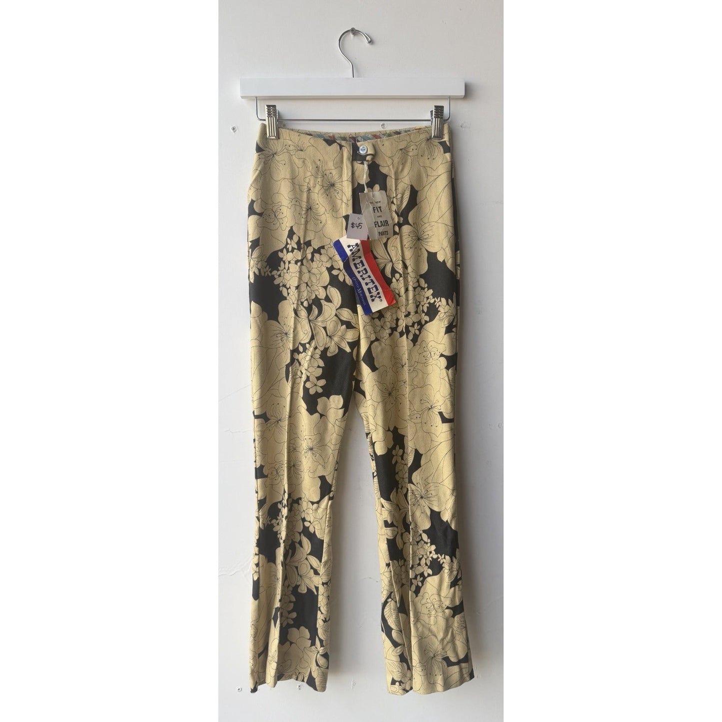 VINTAGE *NEW* 1960's Women's Fit & Flare Black/Cream Floral Pattern Pants Size 10