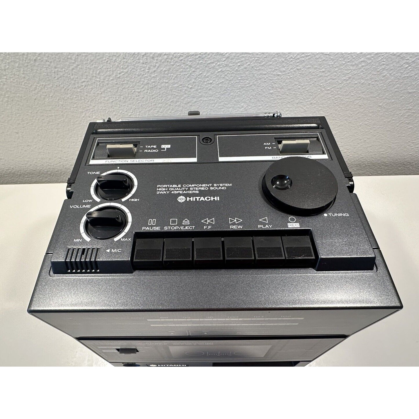 VINTAGE *NEW* 1980's Hitachi TRK-930H Dual Speakers Cassette Tape AM/FM Boombox