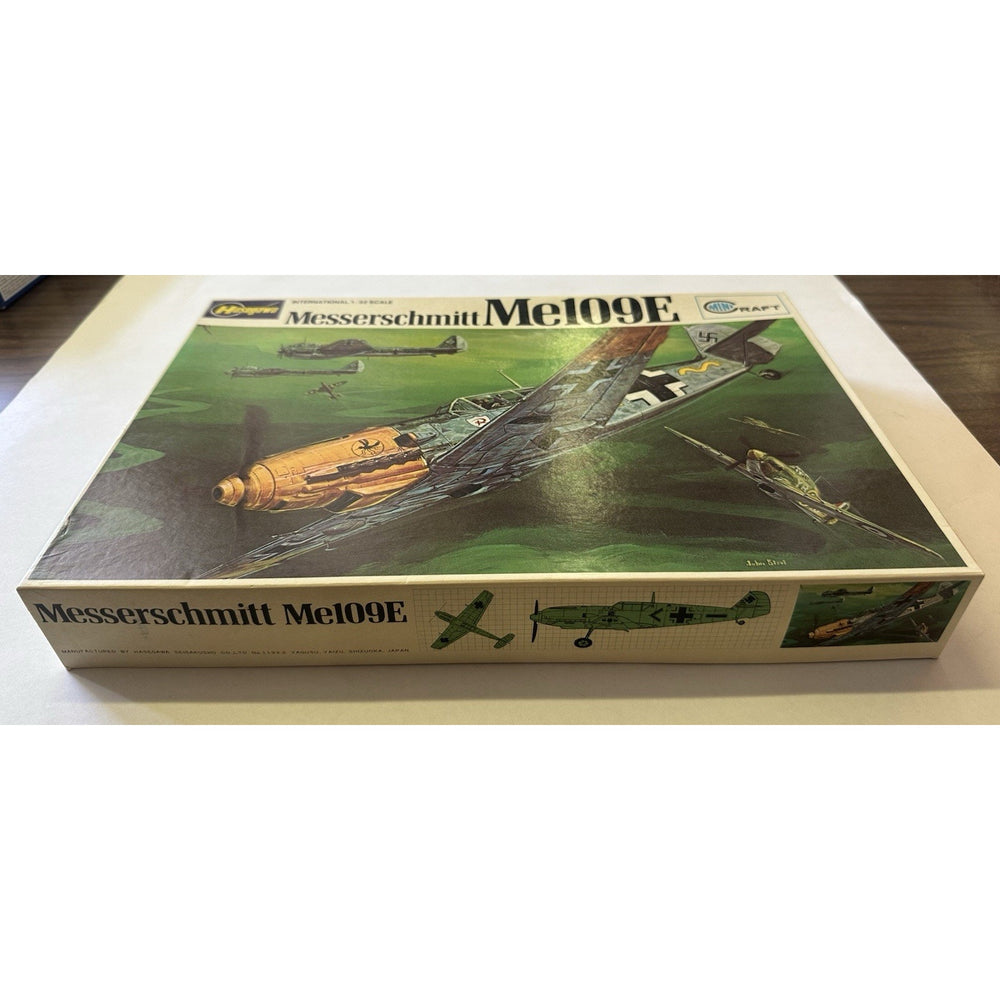 VINTAGE *NEW* Hasegawa Messerschmitt Me109E 1:32 Model Kit