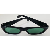 VINTAGE *NEW* 1970's Black Frame with Green Lens Sunglasses
