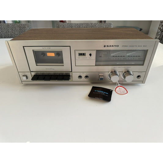 VINTAGE *NEW* 1970's Sanyo Model RD-8 Simulated Wood Stereo Cassette Deck