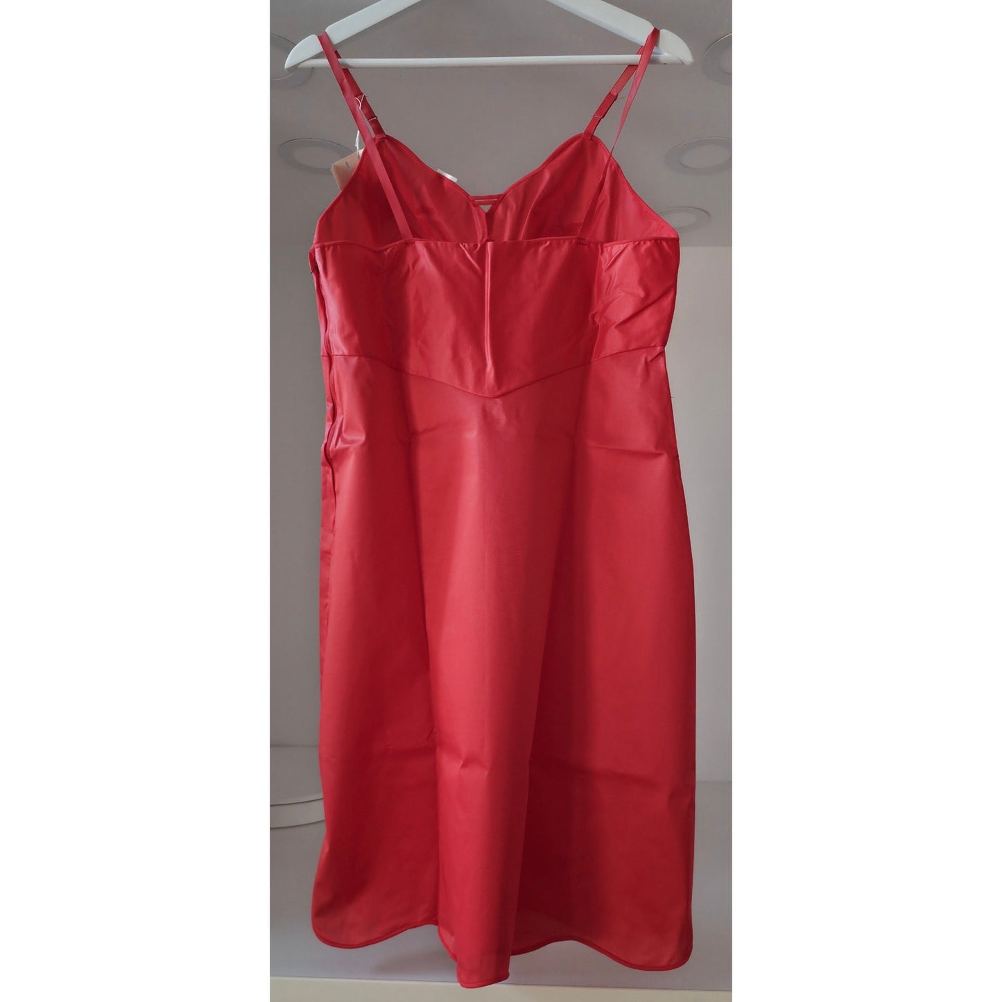 VINTAGE *NEW* 1960's Kayser Women's Red TRICOT Nylon Long Slip Size 38