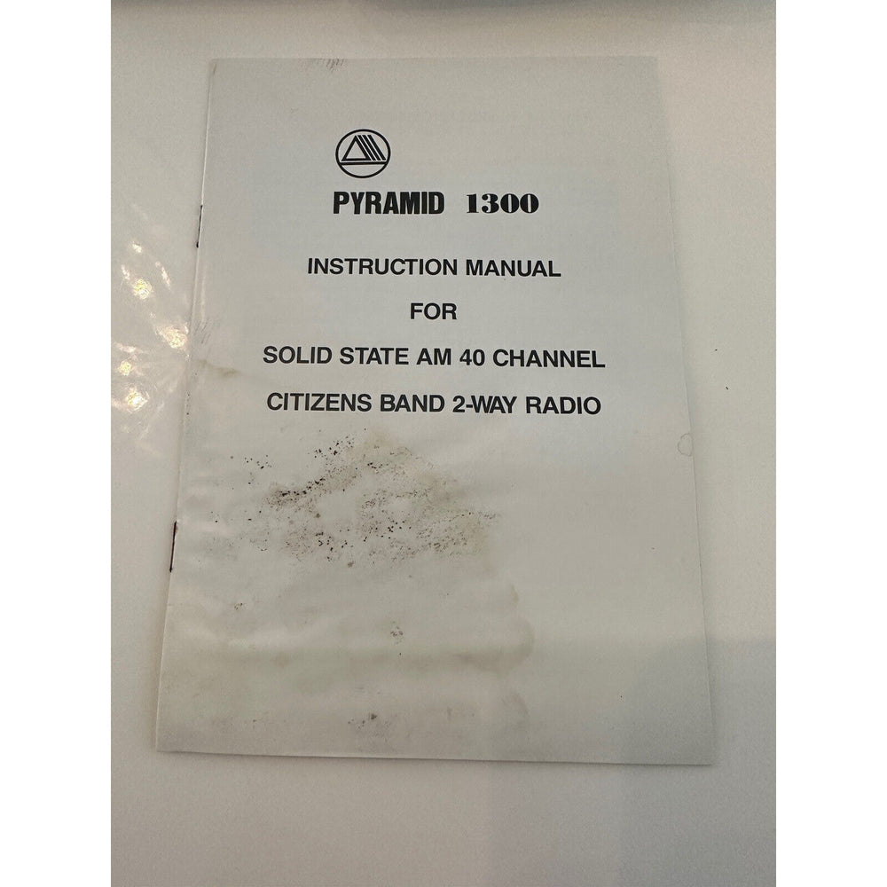 VINTAGE *NEW* PYRAMID 40-Channel Citizens Band Mobile CB Radio